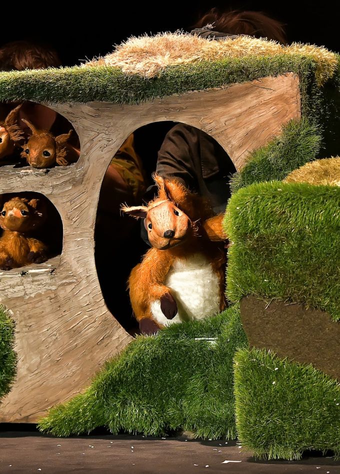 Очень добрый Лось