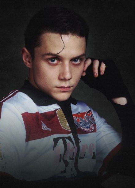 Ваня Дмитриенко