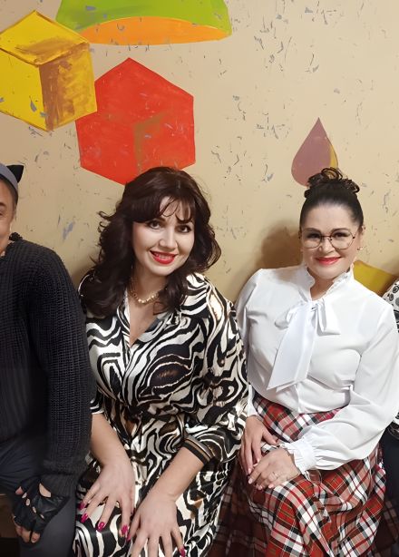 Три плюс кот