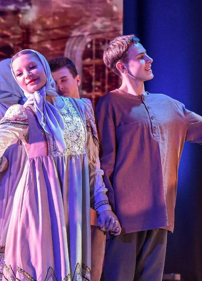 Мы славим жизнь за Родину отдавших