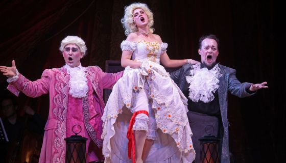 Опера «Директор театра»