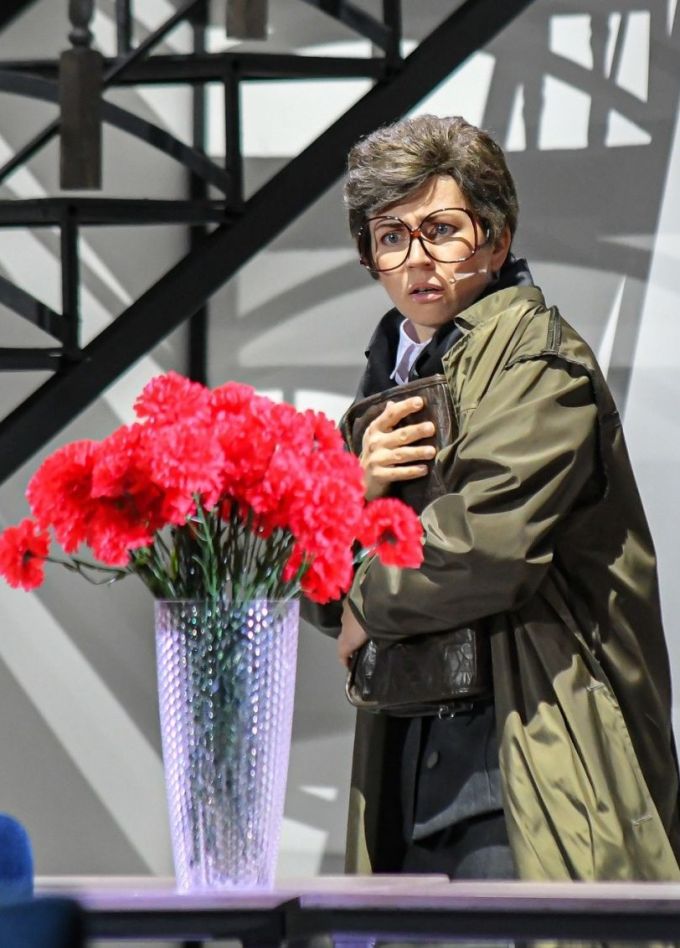 Мюзикл «Служебный роман»