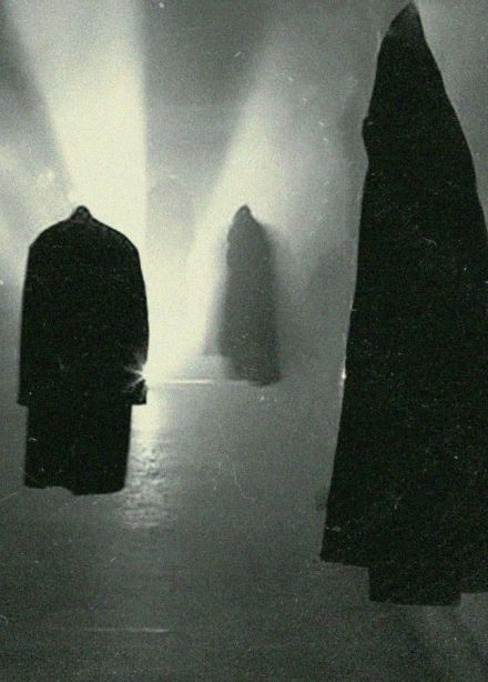 Пластический спектакль «Шинель»